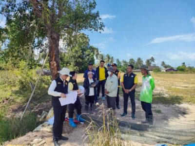 สตจ.นราธิวาส ลงพื้นที่ตรวจสอบสังเกตการณ์ “โครงการจัดระบบอนุรักษ์ดินและน้ำเพื่อการเกษตรแบบผสมผสานตากใบโมเดล สถานีพัฒนาที่ดินนราธิวาส”